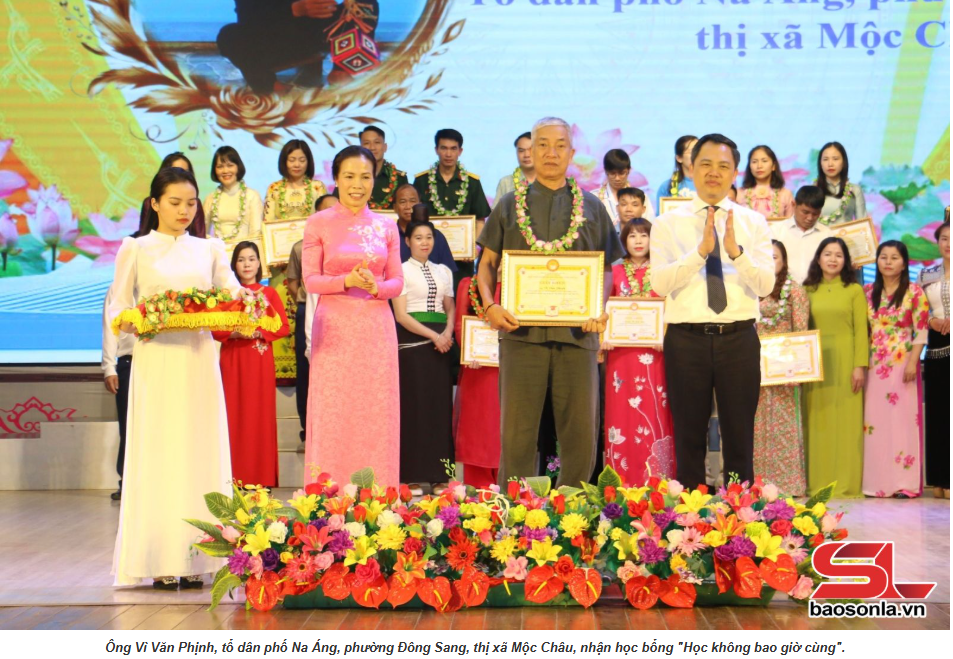 Xây dựng xã hội học tập, vì tương lai tươi sáng