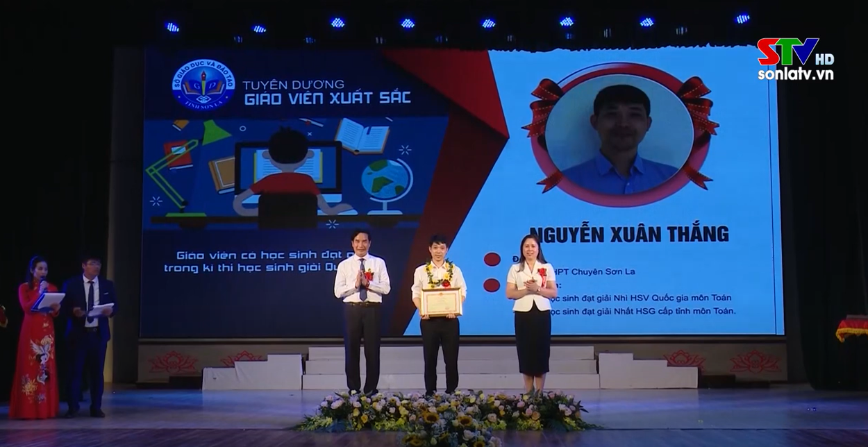 Tuyên dương 250 giáo viên, học sinh tiêu biểu